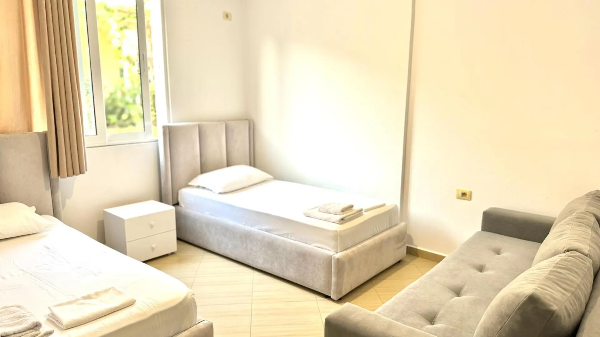 סרנדה Amar'S Apartments