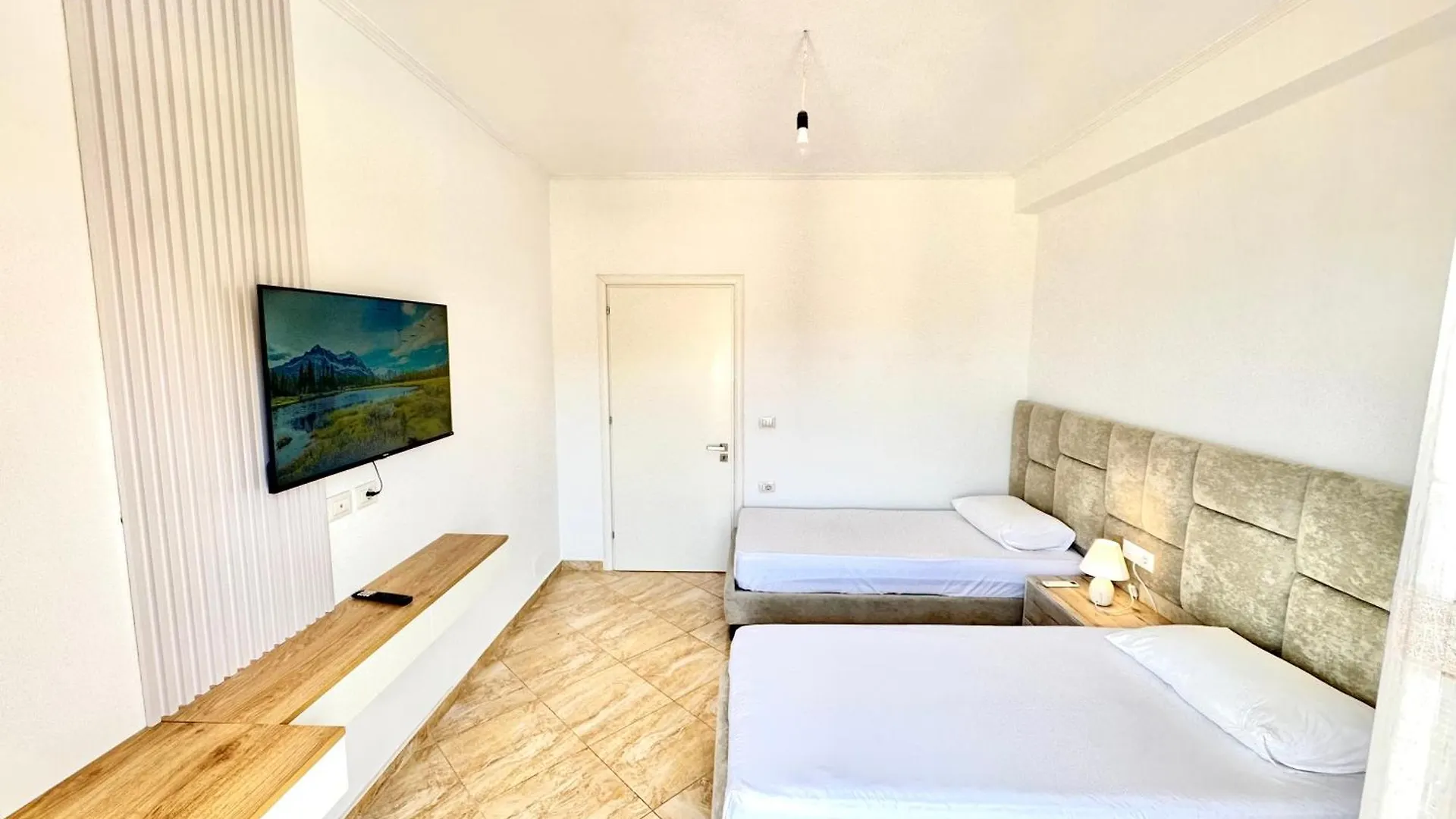סרנדה Amar'S Apartments